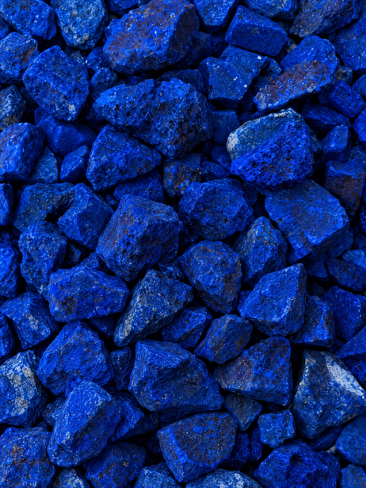 Raw Moroccan Nila indigo stones, the source of pure Nila powder